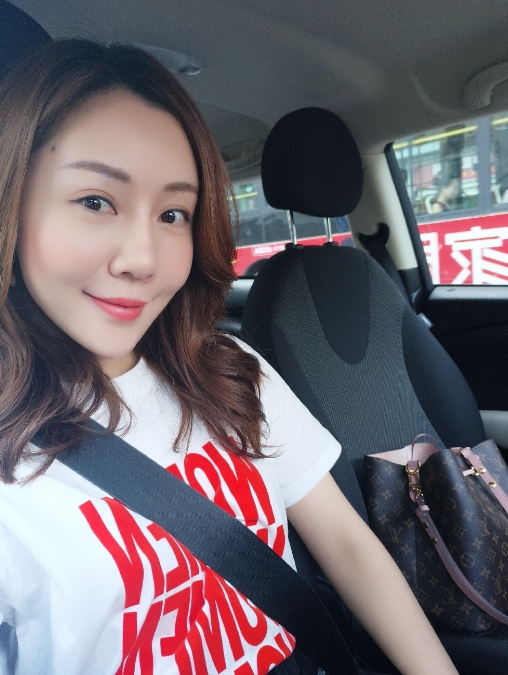 娜娜的第二张照片--新界中老年相亲网