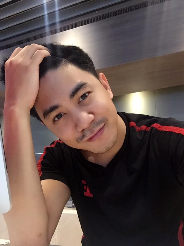 李的第一张照片--新界中老年相亲网