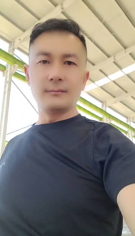 ZHANGHAO的第一张照片--新界中老年相亲网