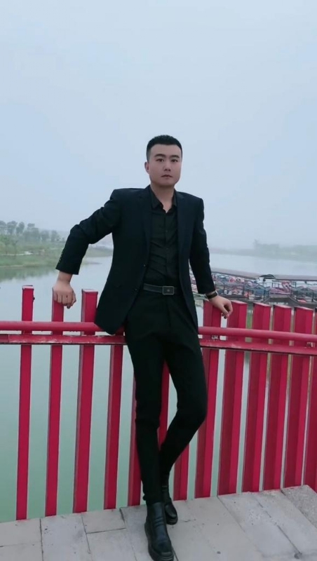 Albert的第二张照片--新界中老年相亲网